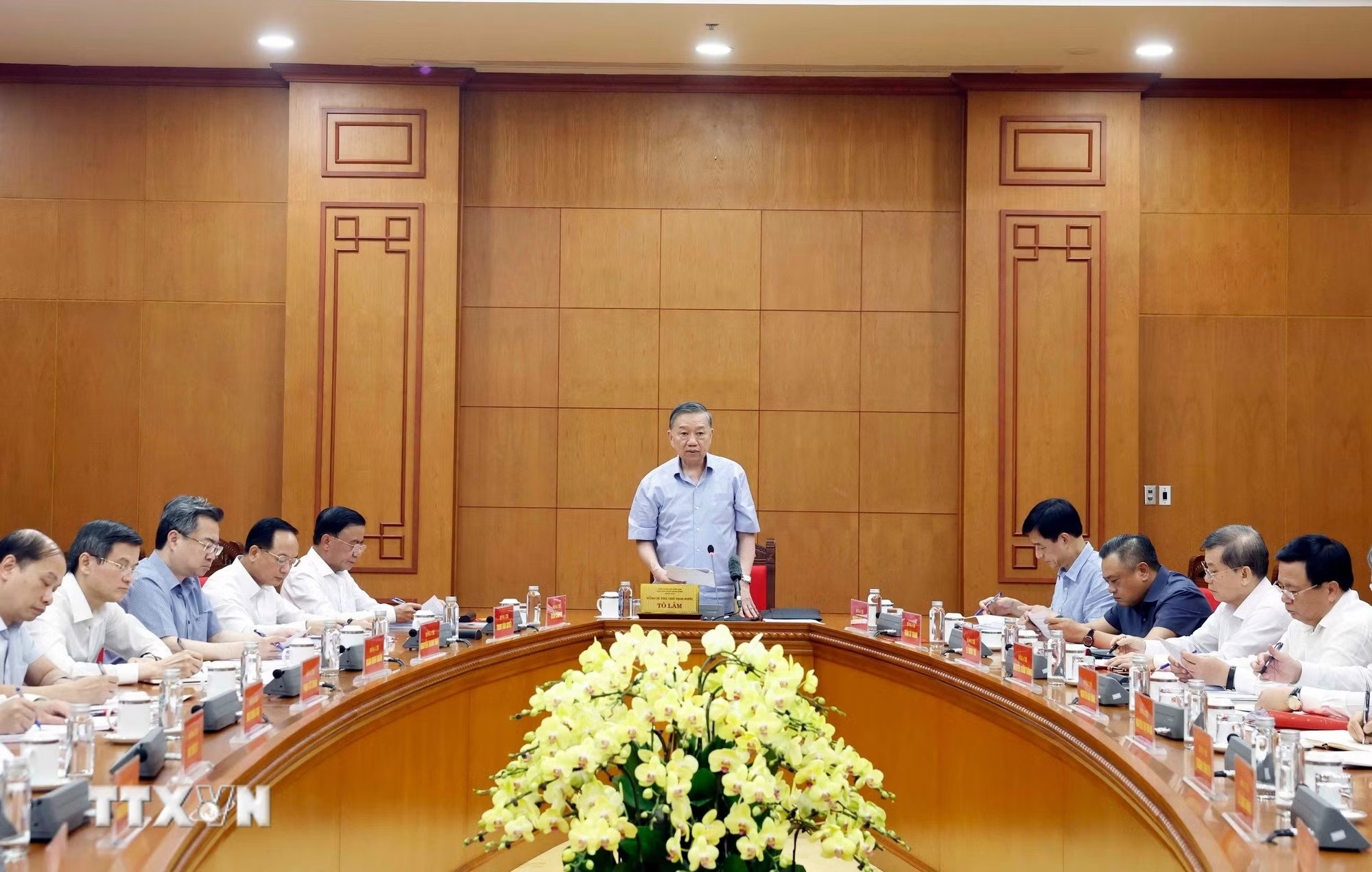To Lam anh 2