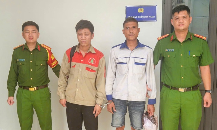 bay lac tren taxi,  Be tong Tuoi tre,  Bay lac,  dung ma tuy anh 2