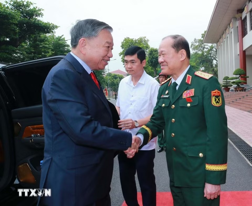 cuu chien binh anh 1