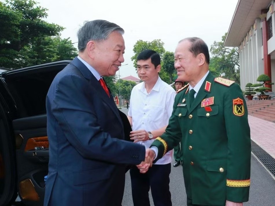 Khai mac trong the Dai hoi dai bieu toan quoc Hoi Cuu chien binh Viet Nam lan 8 hinh anh