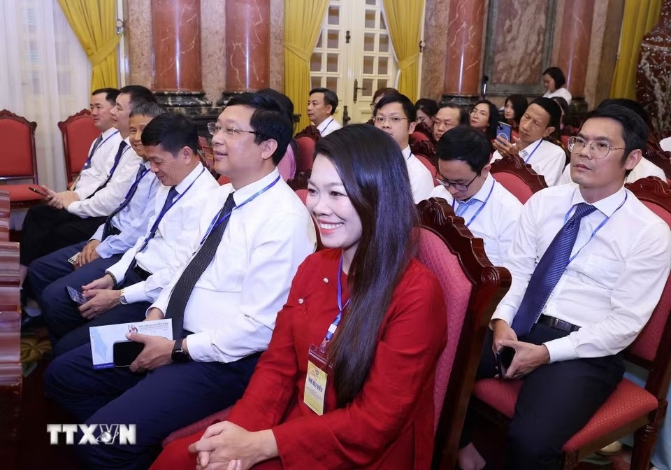 Tong Bi thu anh 14