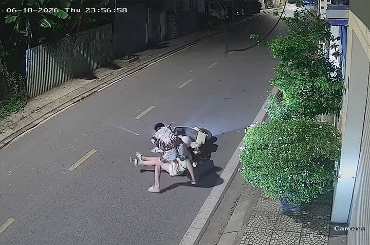 Doi tuong bien thai,  Chan duong sam so anh 1