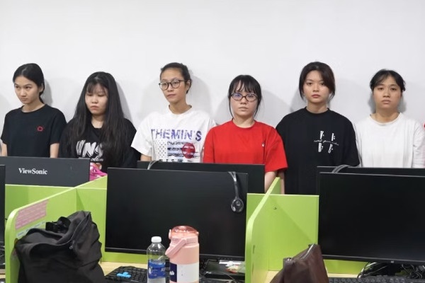 11 'tap doan' lua ban hop dong ky nghi, chiem doat hon 612 ty dong hinh anh