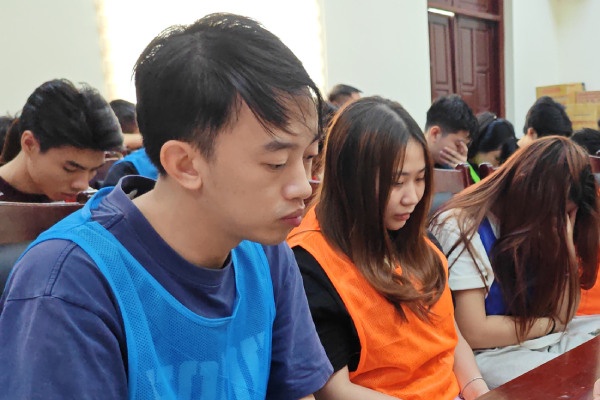 Khoi to 187 bi can trong vu mua ban, chuyen nhuong ky nghi du lich hinh anh