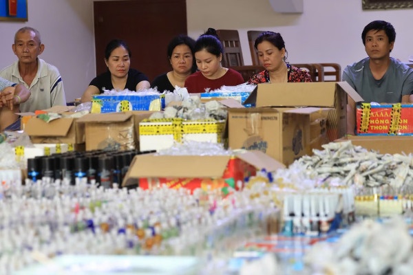 Pha duong day san xuat, mua ban 'do choi' ma tuy hinh anh