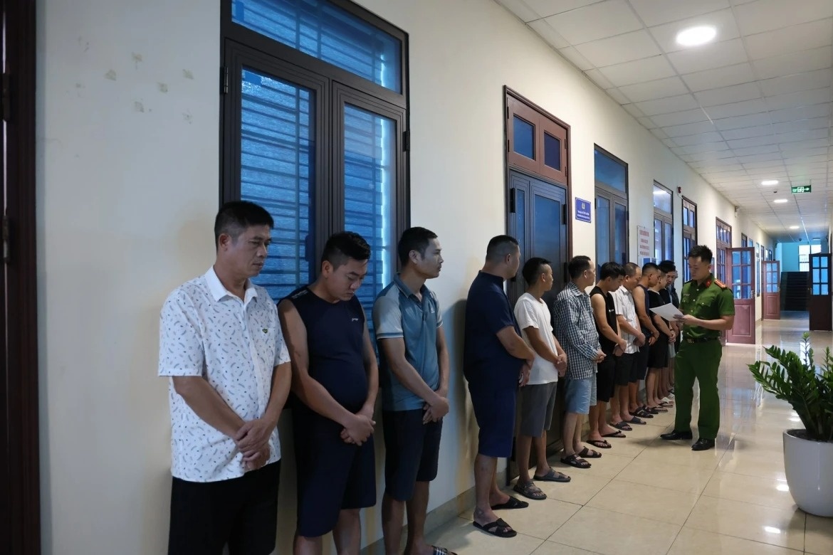 Triet pha soi bac thu 'phi vao cua', cho vay lai nang tai Ninh Binh hinh anh