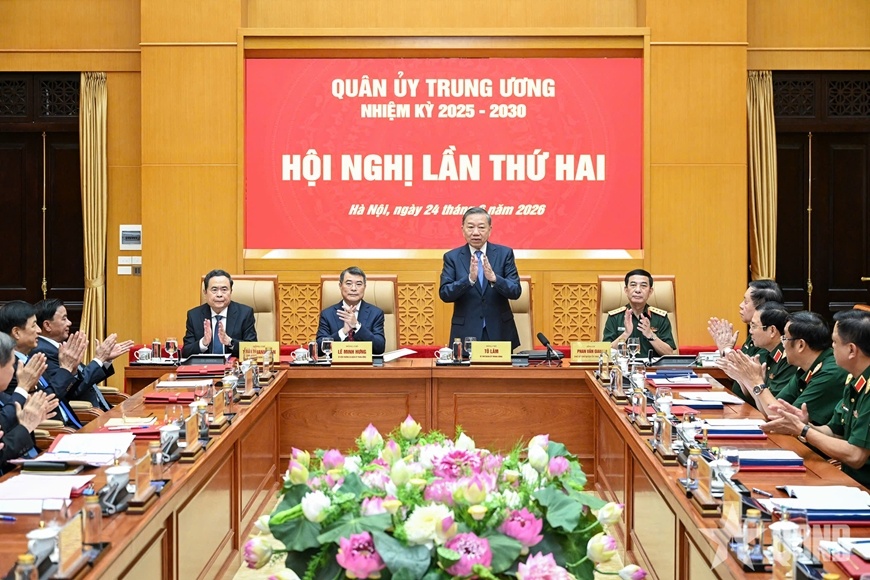 Tong Bi thu, Chu tich nuoc To Lam chu tri Hoi nghi Quan uy Trung uong hinh anh