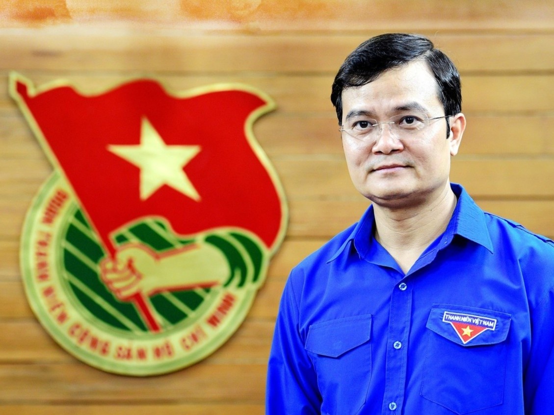 Anh Bui Quang Huy tai dac cu Bi thu thu nhat Trung uong Doan khoa XIII hinh anh