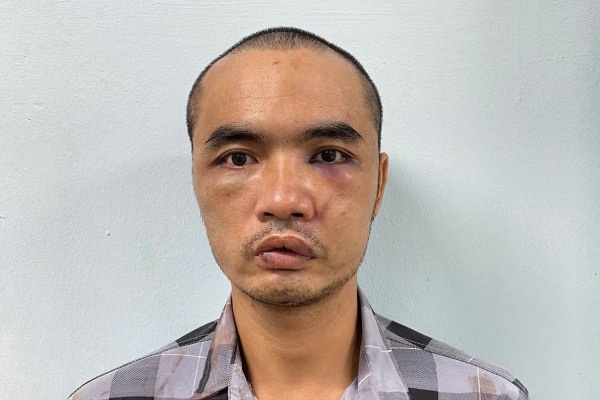 Doi tuong pha kinh nhieu oto de o duong khai gi? hinh anh