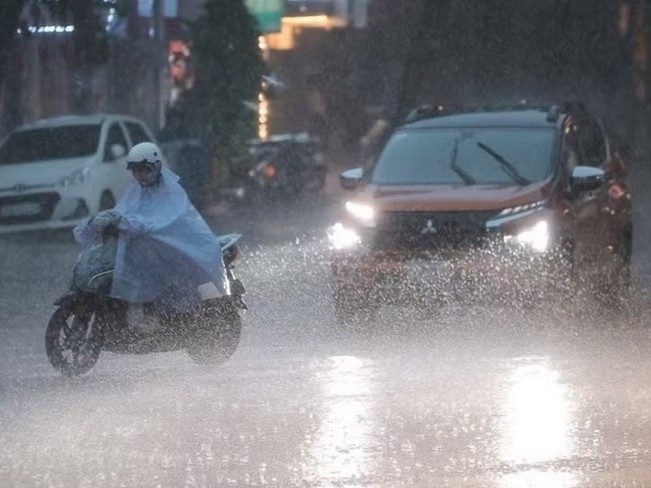 Ha Noi va nhieu khu vuc se don 'mua vang' sau chuoi ngay nong dinh diem hinh anh