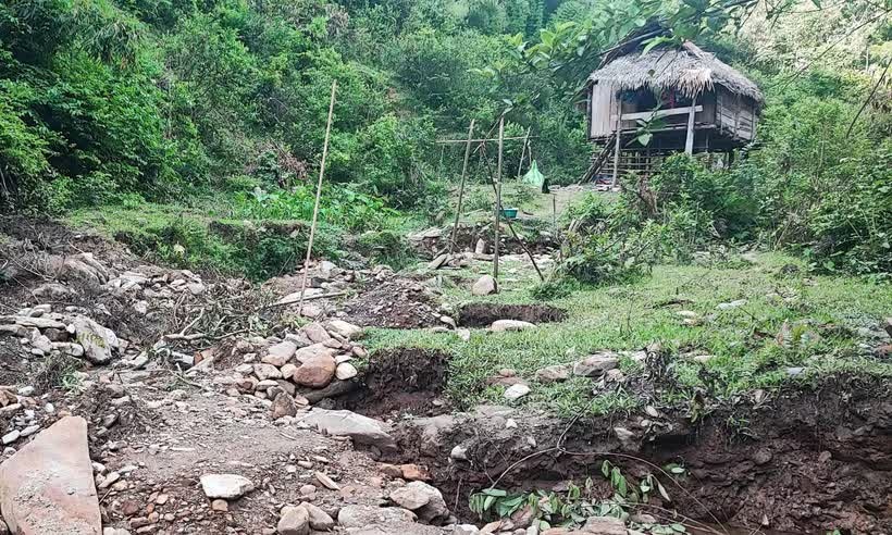 Xu phat 2 nhom dao dai khoang san trai phep o rung phong ho Yen Na hinh anh
