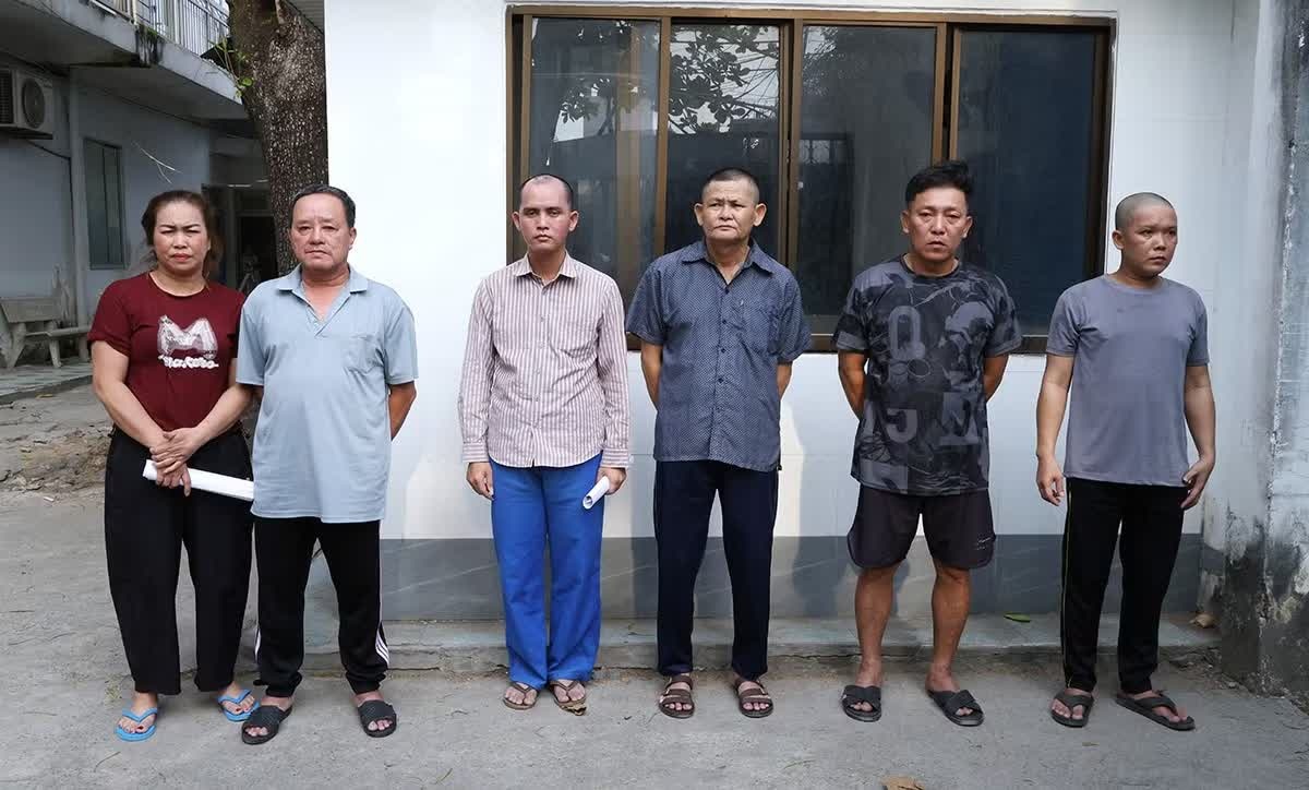 Lua ban dong den anh 2