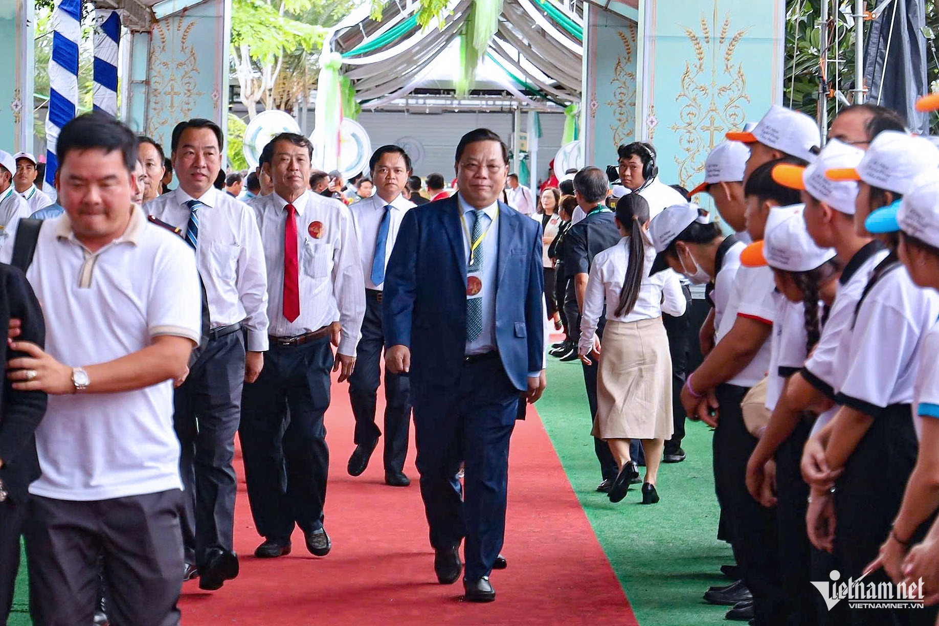 phong chan phuoc anh 6