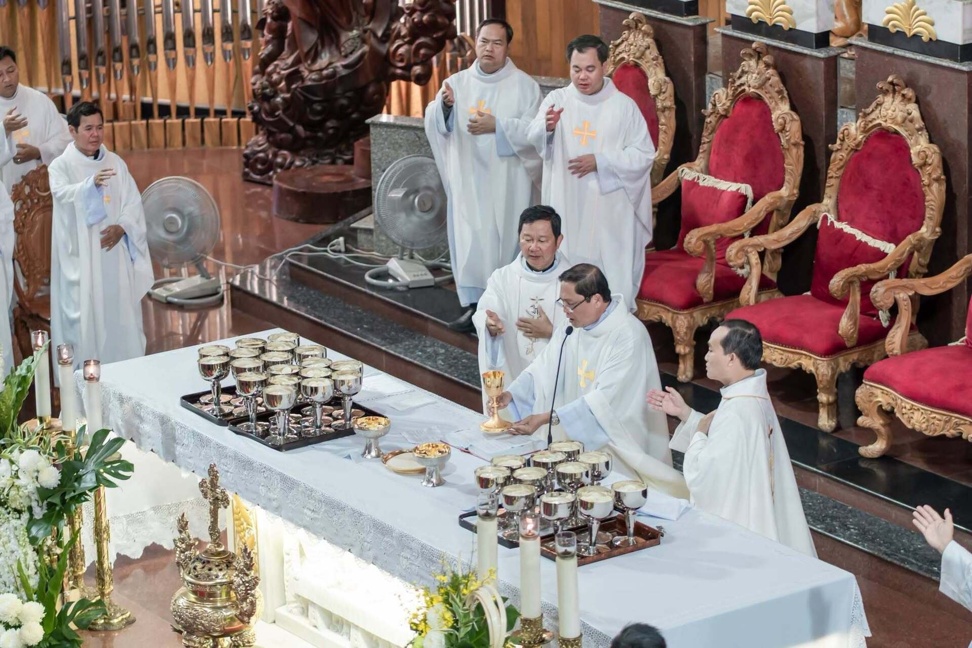 Truong Buu Diep anh 5