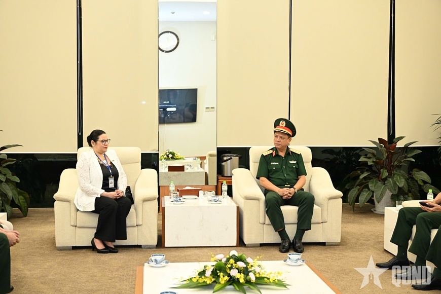 dong dat anh 1