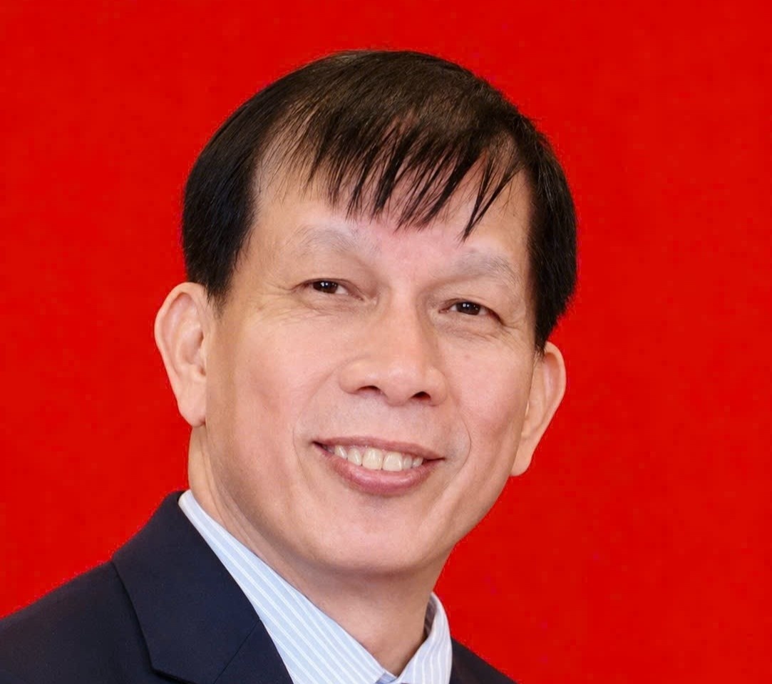 Ong Nguyen Khac Van lam Tong bien tap bao Sai Gon Giai Phong hinh anh
