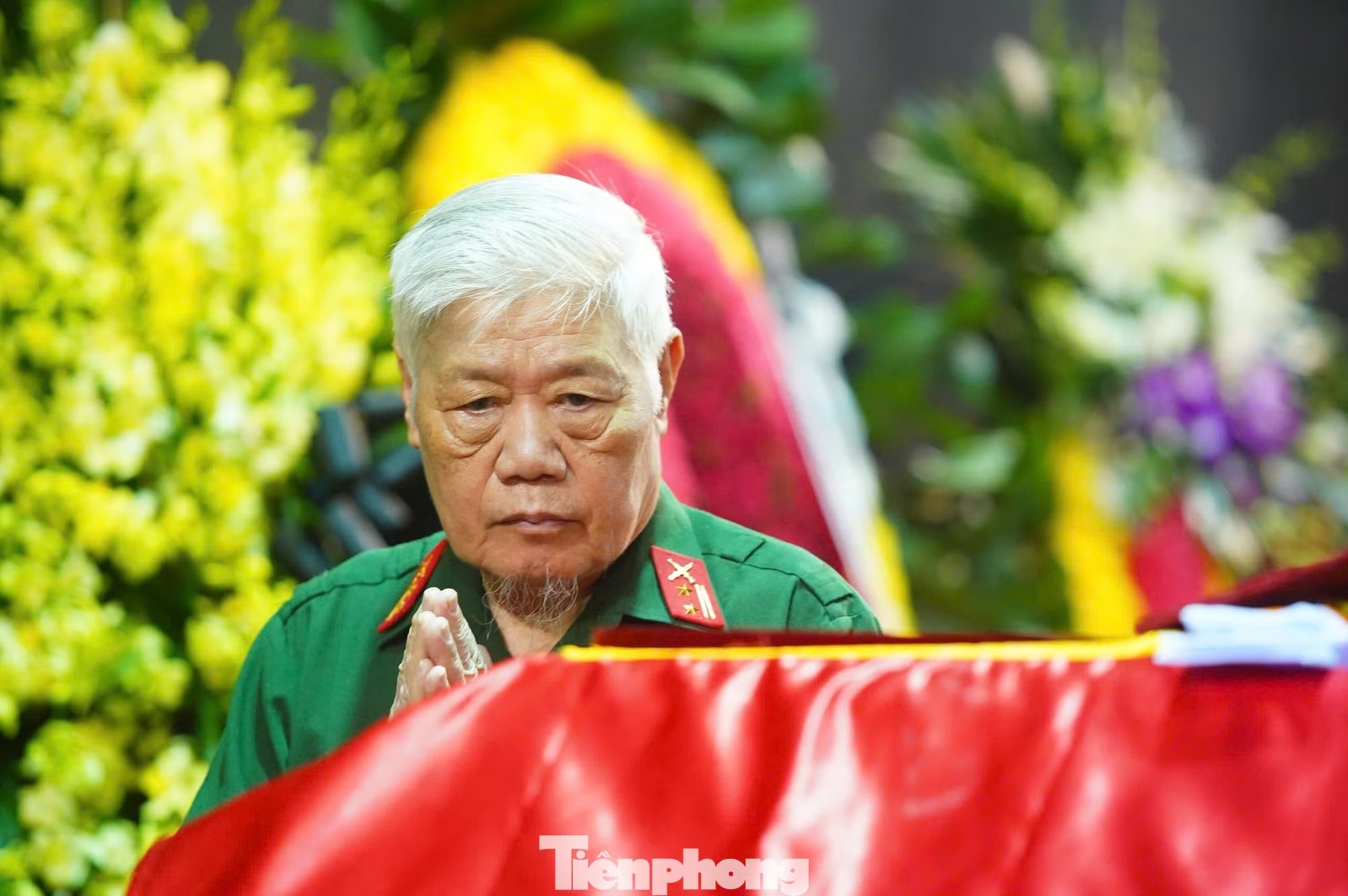 anh hung La Van Cau anh 6