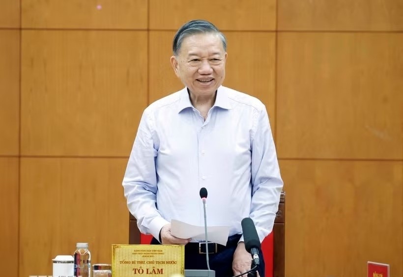 Tao nen can ban de chuyen tu ung pho thien tai sang quan tri rui ro thien tai hinh anh