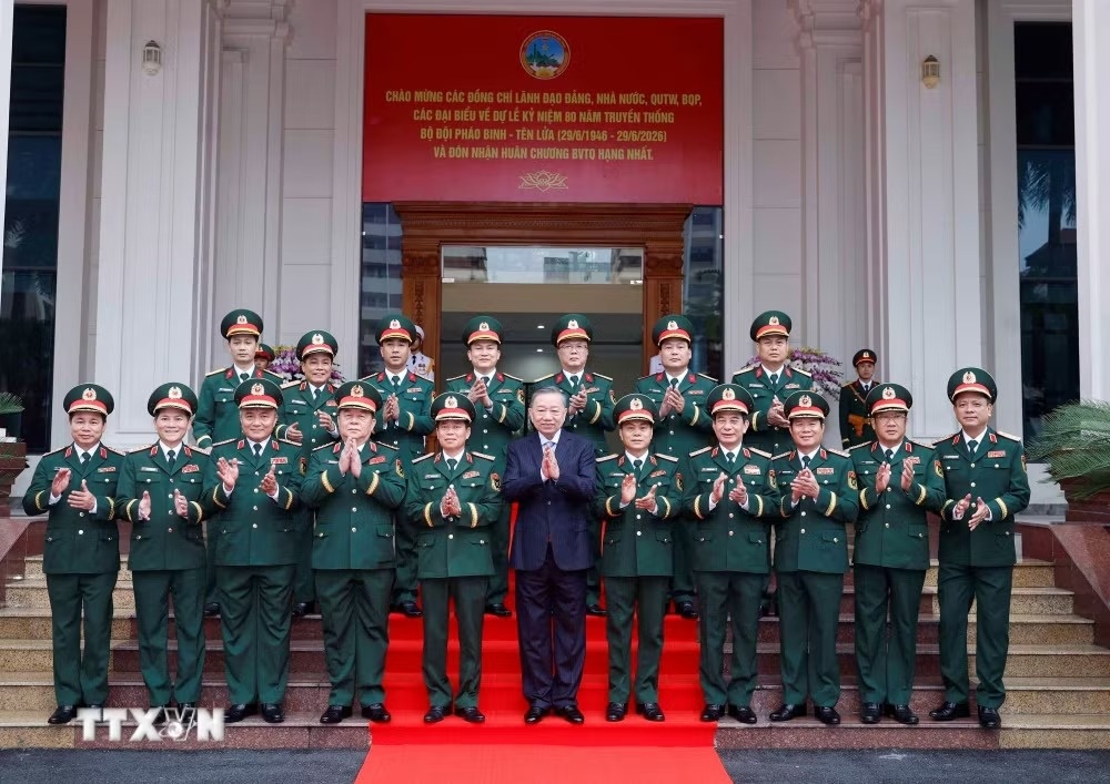 tong bi thu anh 6