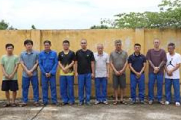 Danh sap duong day ca do bong da hon 10 ty dong hinh anh