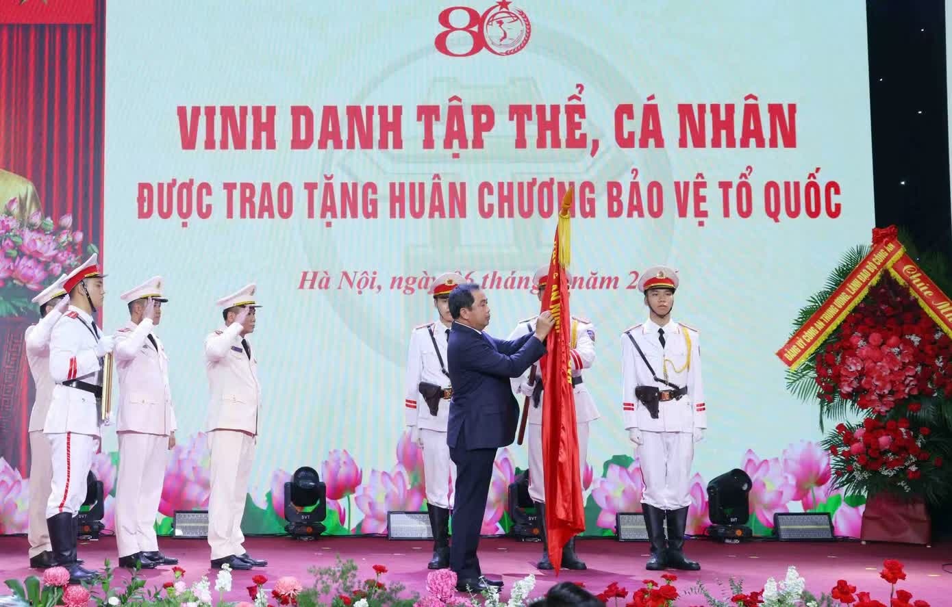 Cong an Ha Noi anh 3