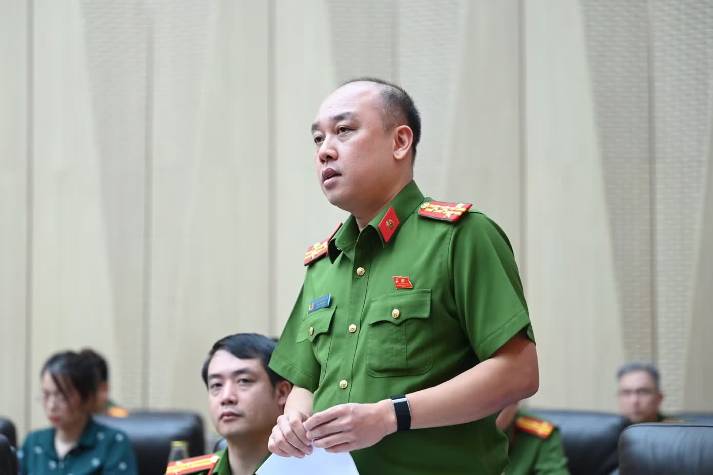 Cong an Ha Noi thong tin ve vu hoc vien to Truong Cao dang Thoi trang London hinh anh