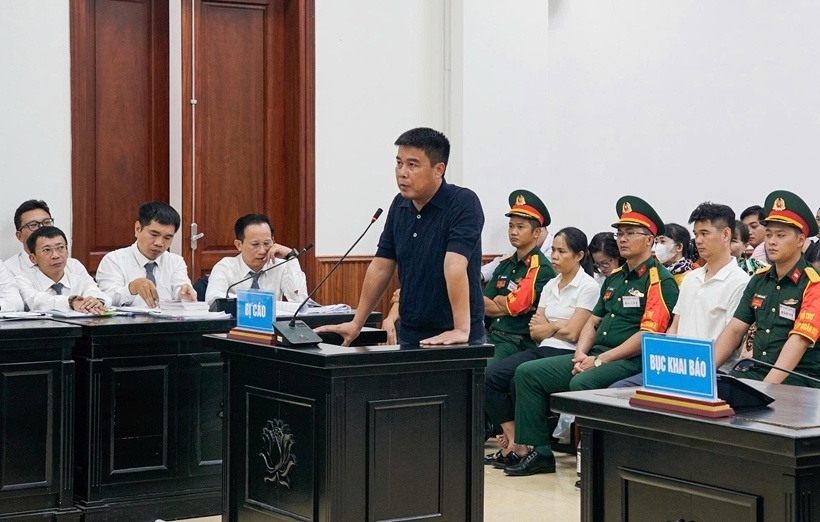 Giao dat quoc phong cho Hau 'Phao': Hai cuu Thieu tuong huong an treo hinh anh