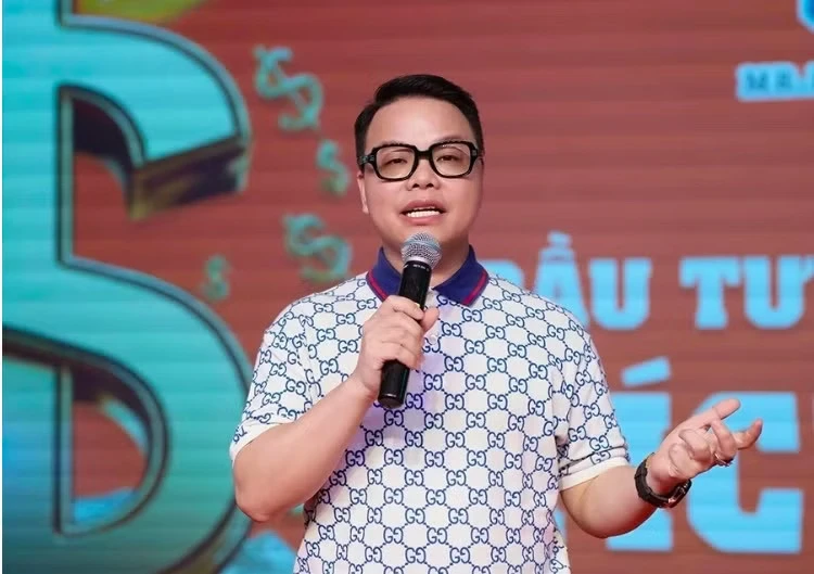 Mr Hunter,  Mr Pips,  Lua dao,  Shark Binh,  Rua tien anh 2