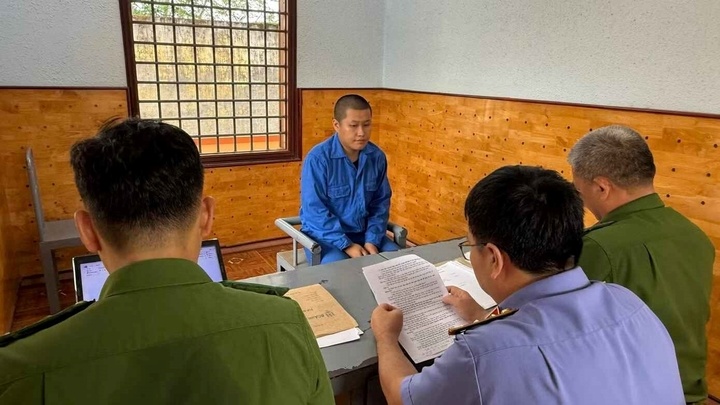 Nghi pham sat hai nu sinh, phi tang thi the xuong gieng khai gi? hinh anh