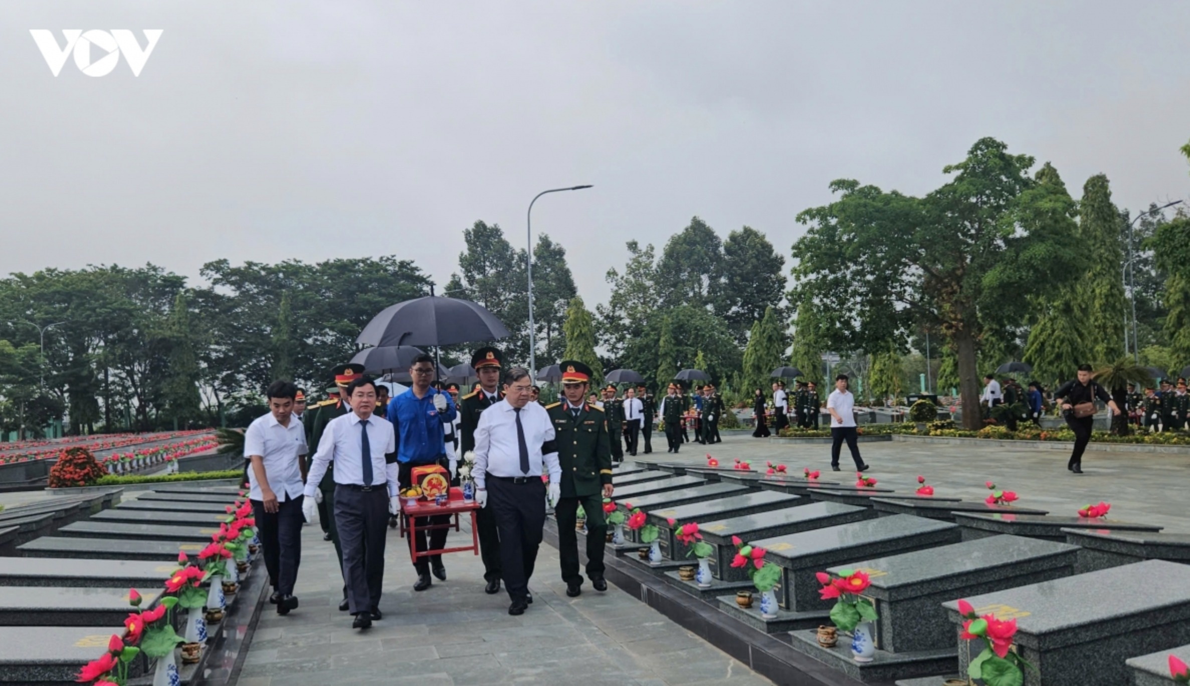 an tang liet si anh 1