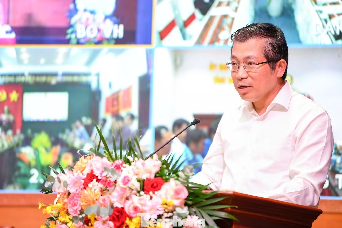 Bo Van hoa anh 2