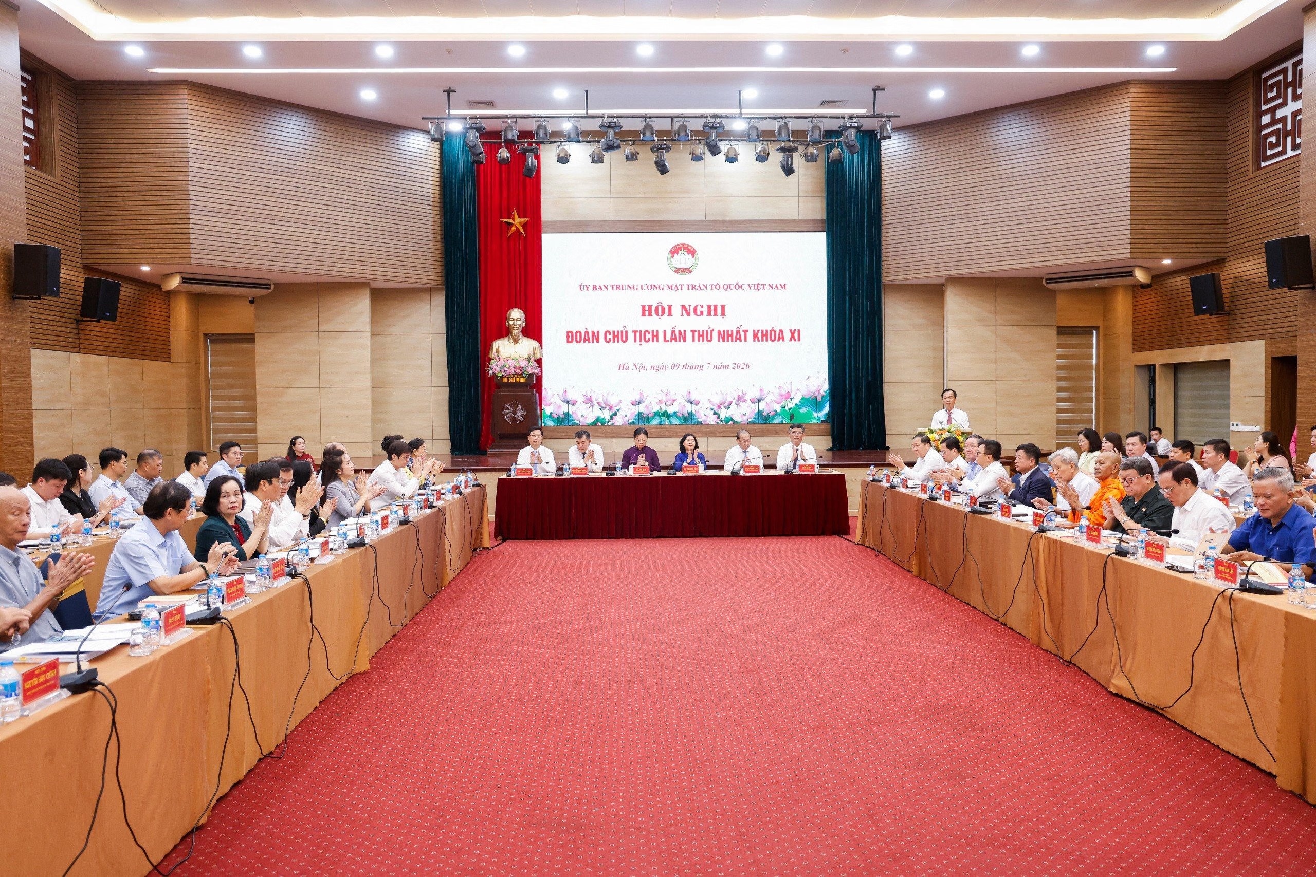 mat tran to quoc anh 3