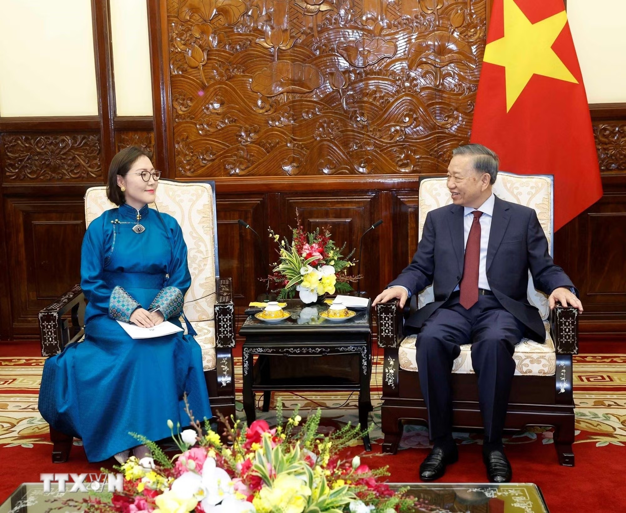 tong bi thu anh 4