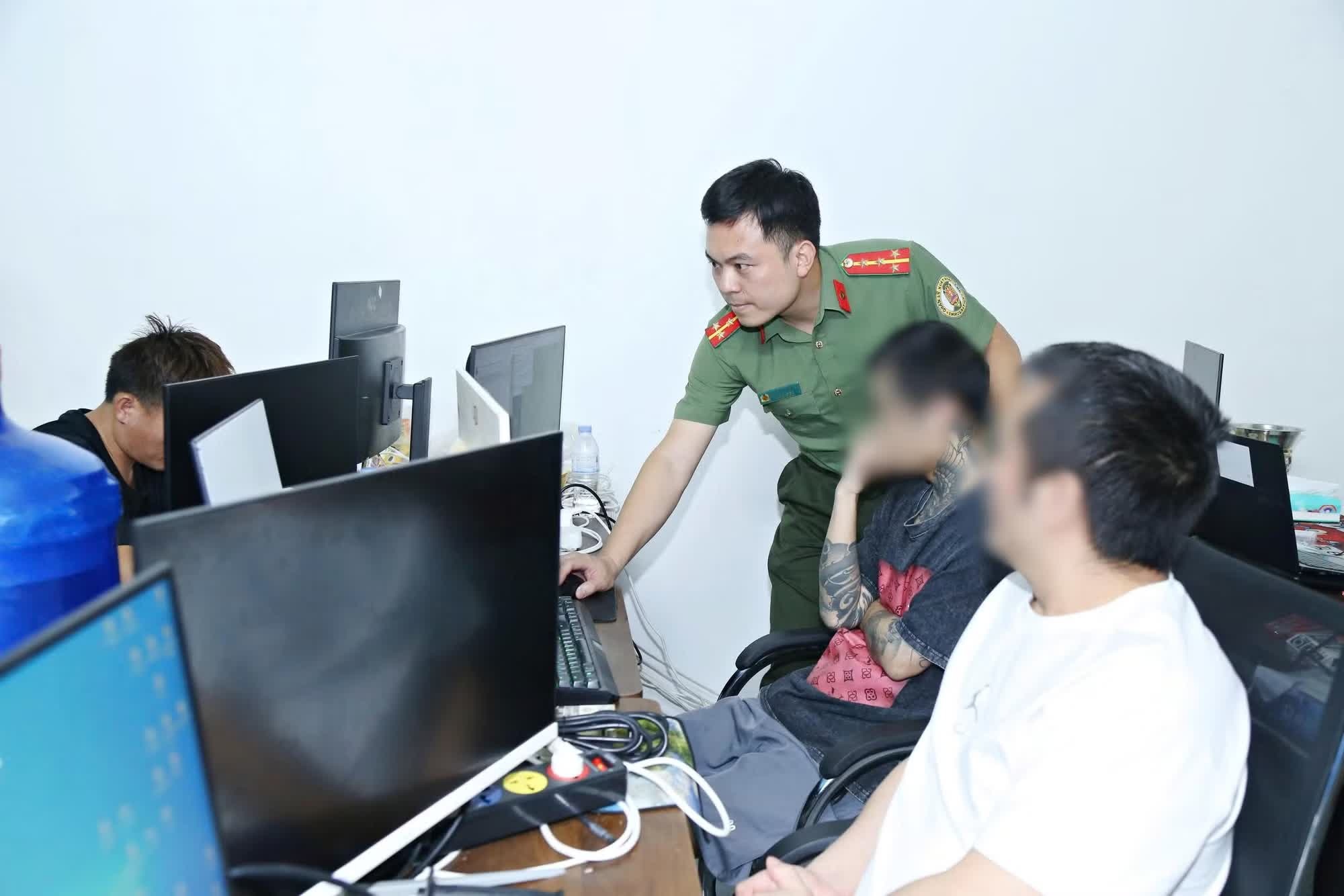 Người nước ngoài, Lừa đảo qua mạng ảnh 2 Nguoi nuoc ngoai, Lua dao qua mang anh 2