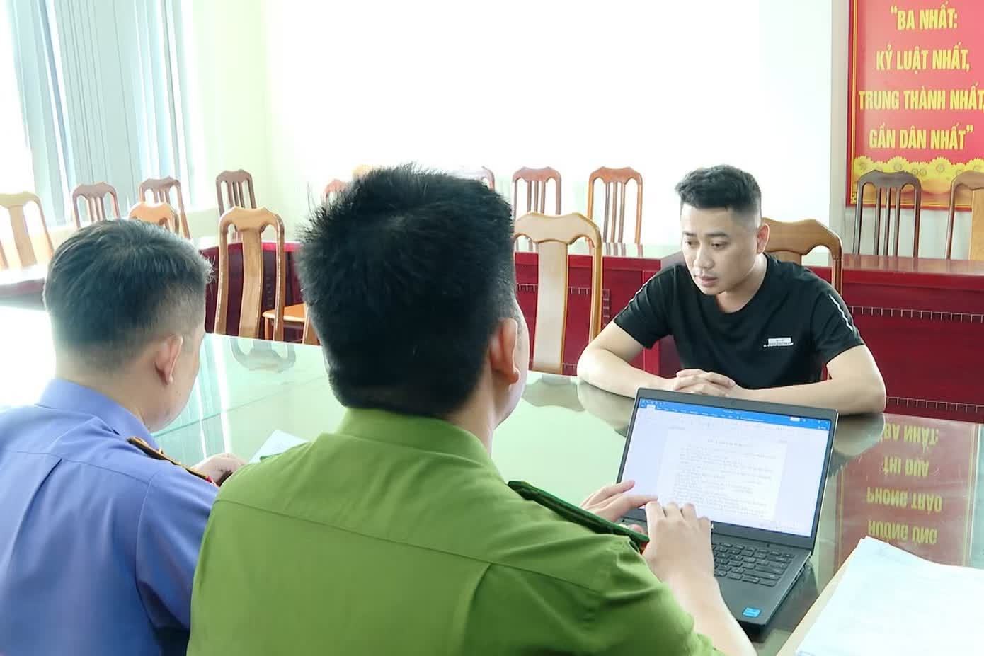 Chủ phòng khám nha khoa giả danh bác sĩ để trục lợi bất chính hàng tỷ đồng