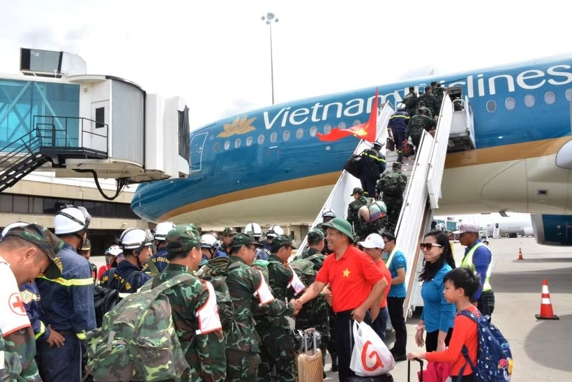 Doan Viet Nam ket thuc nhiem vu ho tro khac phuc hau qua dong dat tai Venezuela hinh anh