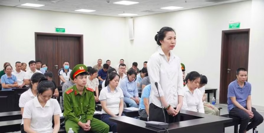 Giám đốc Herbitech, Doanh nghiệp Herbitech, 13 triệu sản phẩm, sức khỏe giả, trốn thuế, Công nghệ Herbitech ảnh 4 Giam doc Herbitech, Doanh nghiep Herbitech, 13 trieu san pham, suc khoe gia, tron thue, Cong nghe Herbitech anh 4