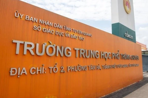 Vụ 147 điểm 10 môn Toán ở Tuyên Quang: Khởi tố thêm 15 bị can