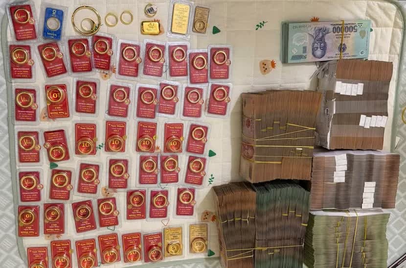 5.000 tai khoan,  cac ngan hang,  Cong ty OKWIN anh 2