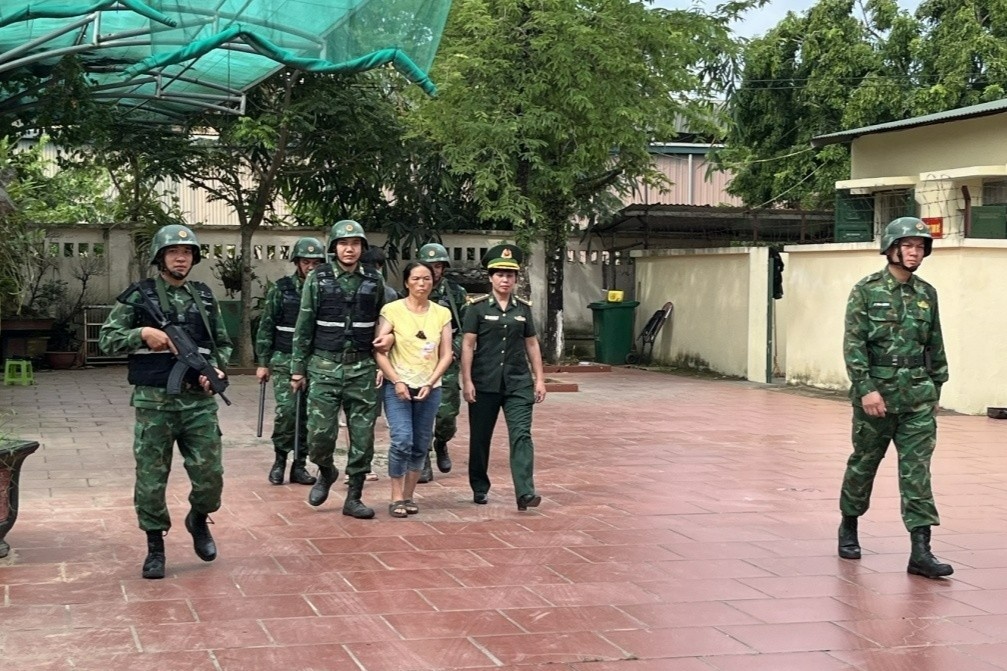 Đường dây lừa bán cô gái 14 tuổi sang Trung Quốc với giá 9 vạn tệ