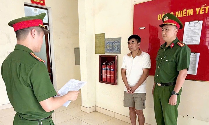 Bắt giam kẻ dùng mạng xã hội ép doanh nghiệp nộp tiền