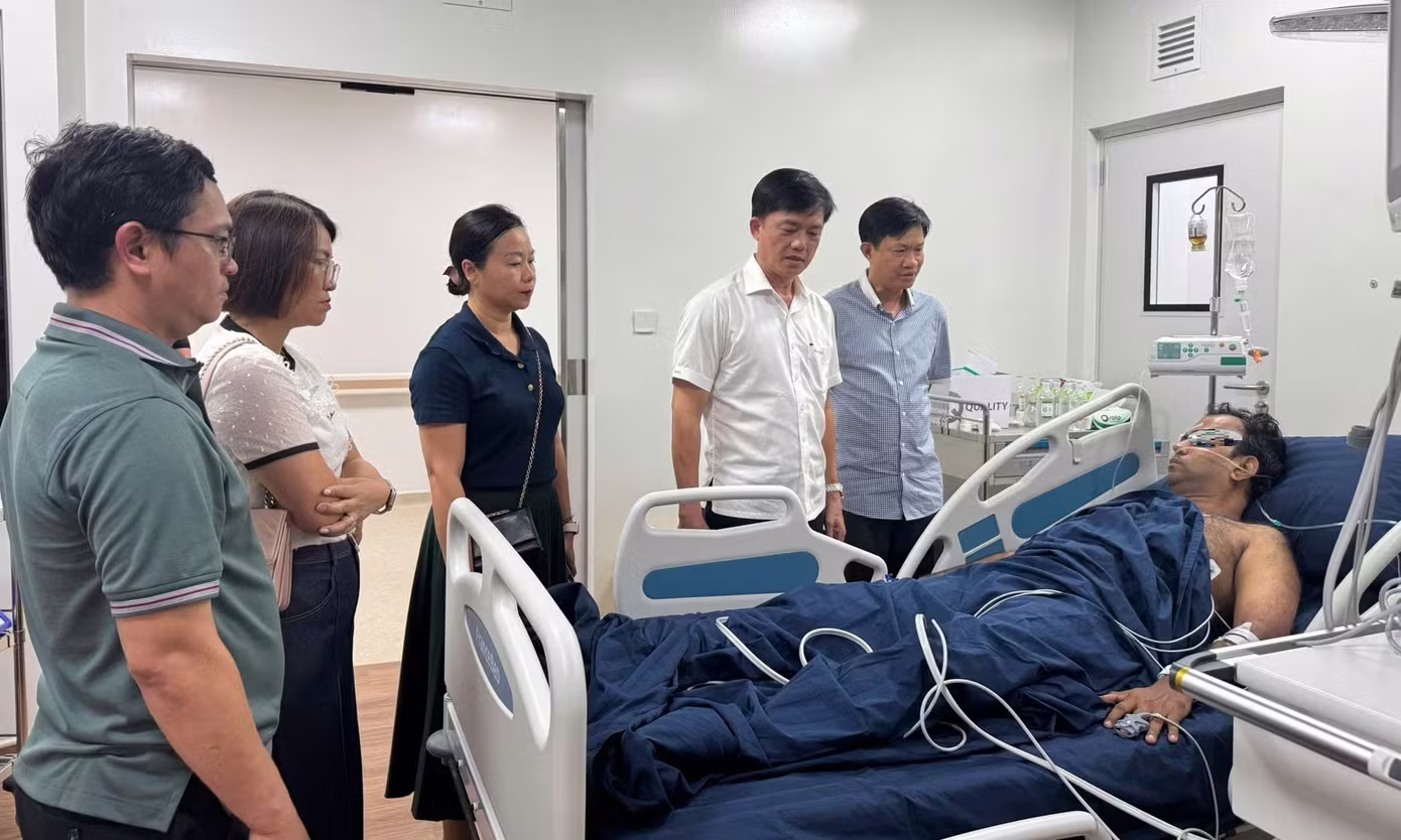 lật ca n&ocirc; ảnh 2