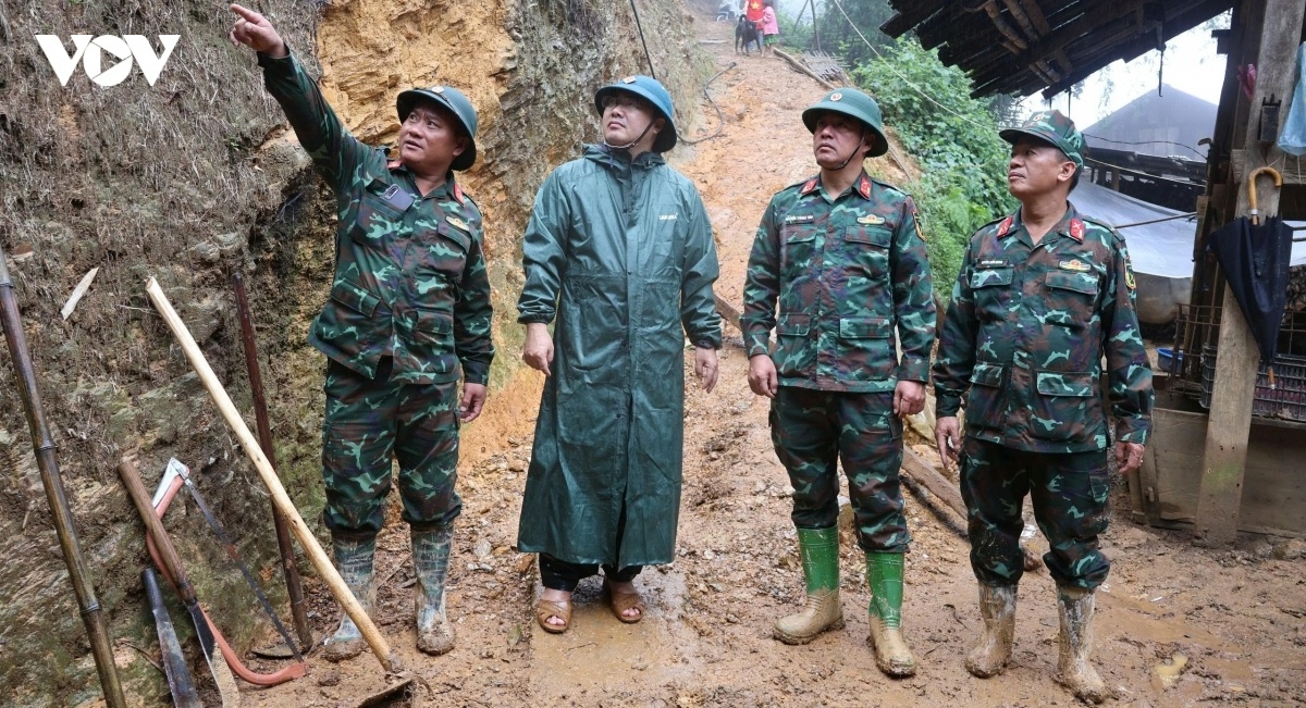 mưa lũ ảnh 3