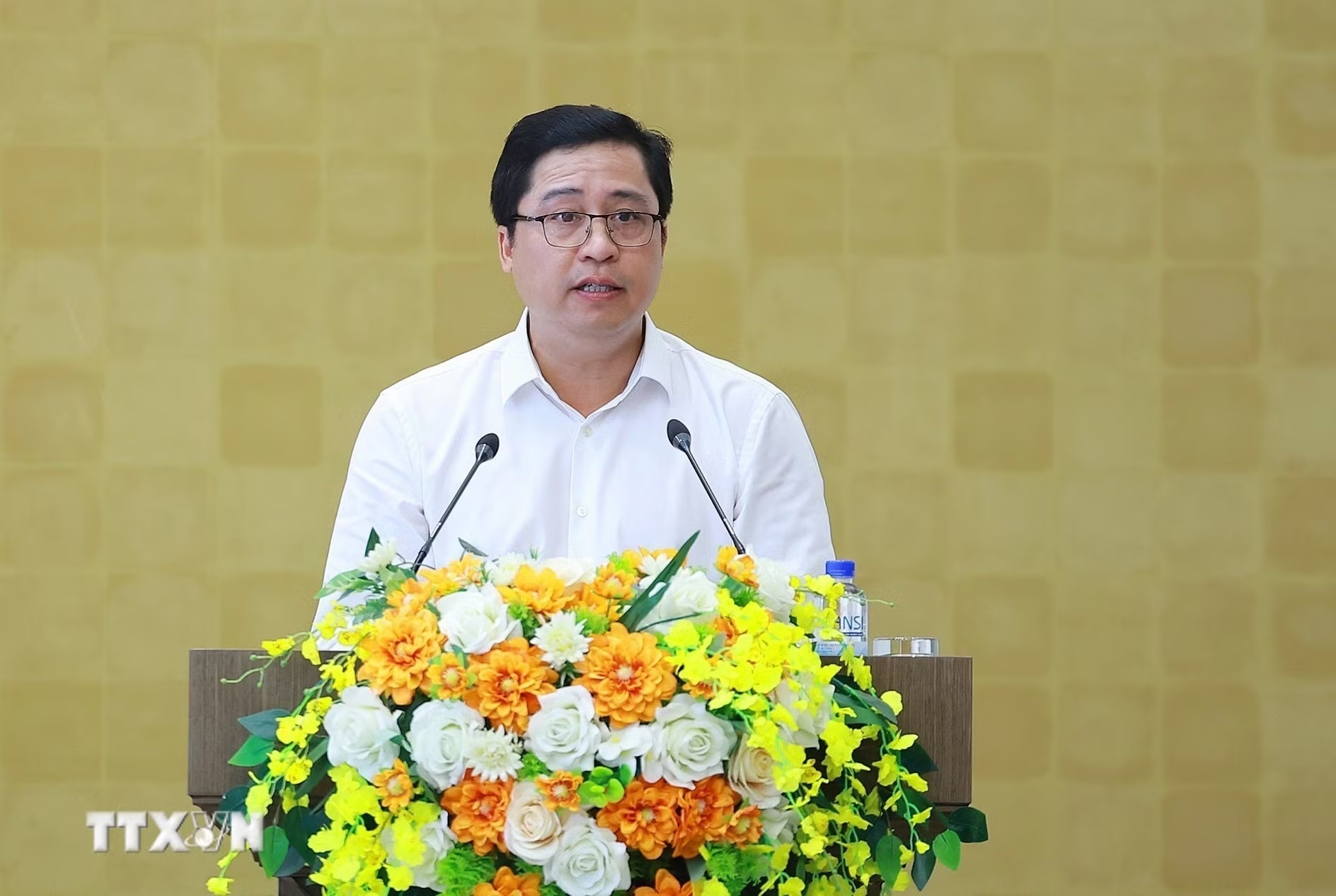 thủ tướng l&ecirc; minh hưng ảnh 3