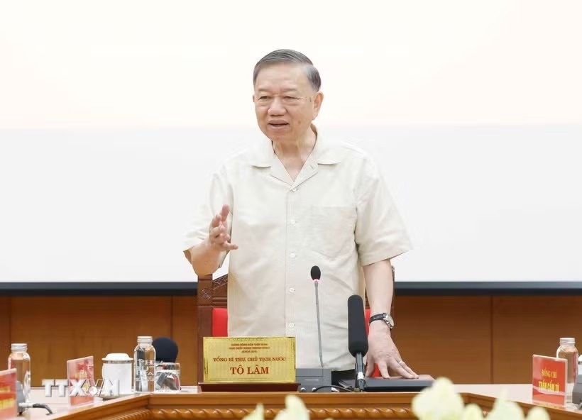 tổng b&iacute; thư ảnh 1