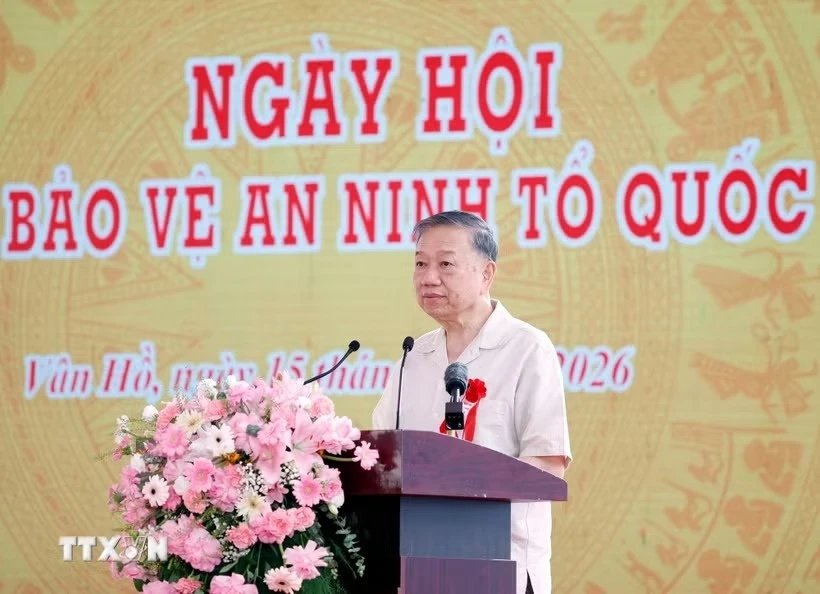 Tạo môi trường an ninh, an toàn vì cuộc sống bình yên, hạnh phúc của nhân dân