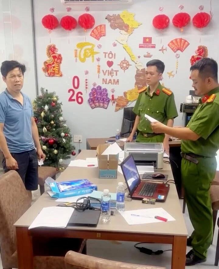 tiền ảo CVX,  lừa 3.000 người,  chiếm đoạt,  tr&ecirc;n 100 tỷ đồng ảnh 2