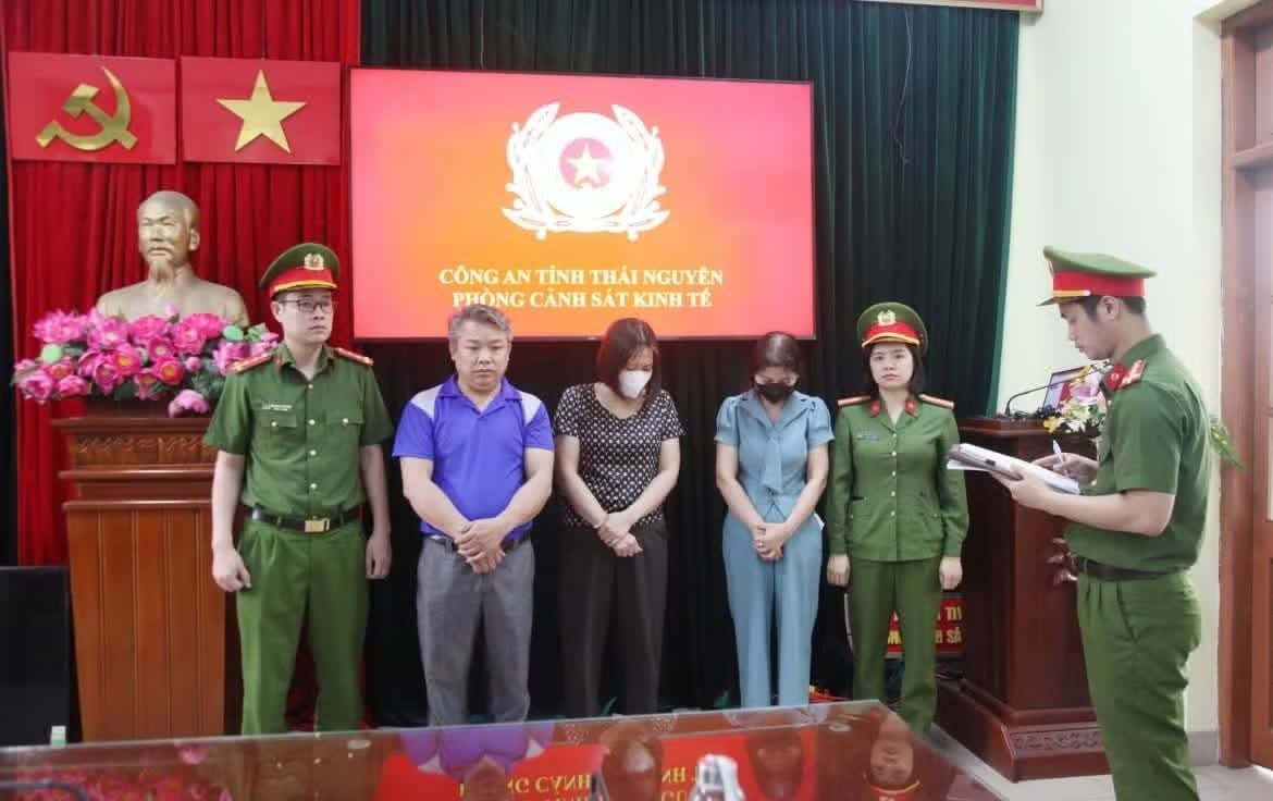 bị can phạm tội,  tham nhũng,  chức vụ ảnh 3