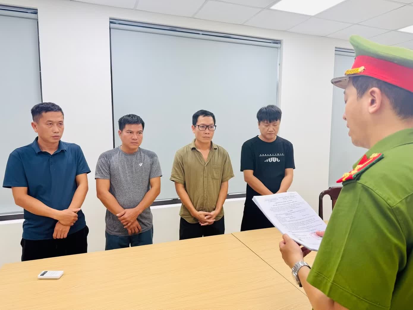 C&aacute; độ b&oacute;ng đ&aacute;,  qua mạng,  22 tỷ đồng ảnh 1