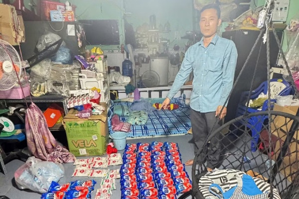 Triệt phá đường dây làm giả bột ngọt quy mô lớn